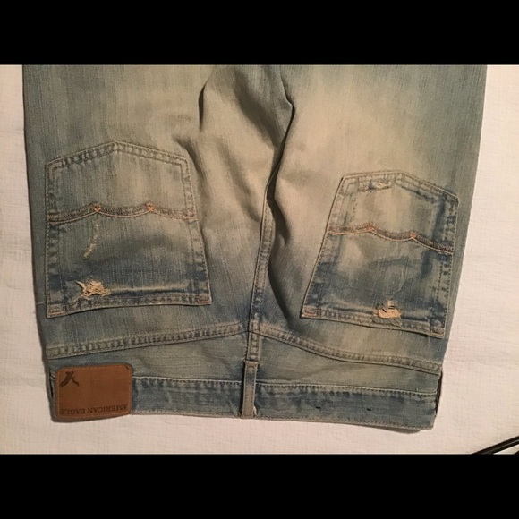 American eagle bootcut jeans ripped style , waist 32, length 36 - Picture 7 of 7